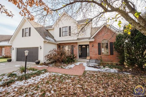 3807 Sw Trevino Ct, Topeka, KS, 66610-1610 | Card Image