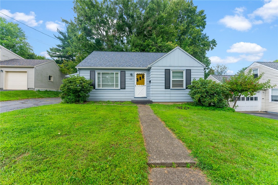 4th St, Sharpsville, PA 16150