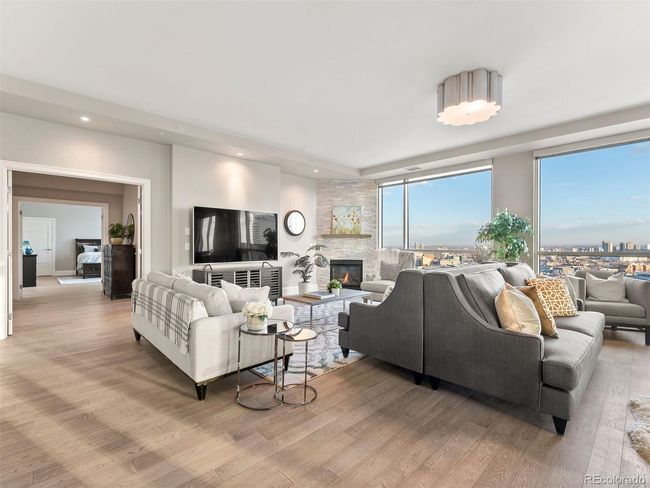 UNIT-2524L - 2001 Lincoln St, Condo with 4 bedrooms, 4 bathrooms and 2 parking in Denver CO | Image 13