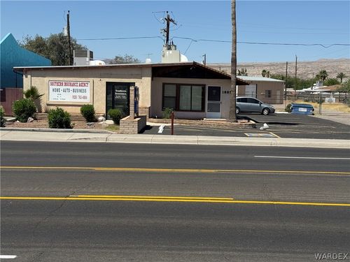 1885 Lakeside Dr, Bullhead City, AZ, 86442-5725 | Card Image