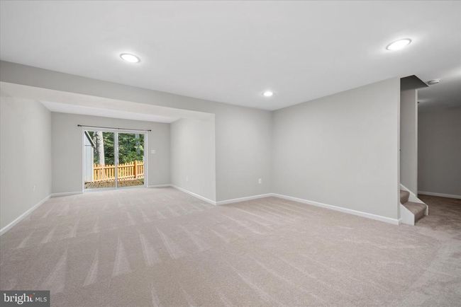 6112 Hillview Ct, House other with 5 bedrooms, 4 bathrooms and null parking in MANASSAS VA | Image 38