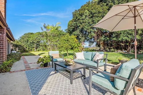 934 San Lorenzo Ct, Solana Beach, CA, 92075-1638 | Card Image