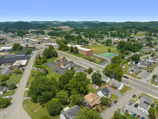 2012 Euclid Ave, House other with 3 bedrooms, 2 bathrooms and null parking in Bristol VA | Image 45