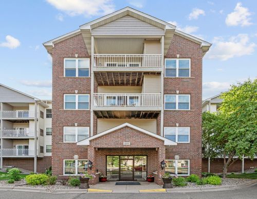 114-2231 Penn Pl, North Saint Paul, MN, 55109-2955 | Card Image
