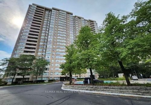 402-30 Malta Ave, Brampton, ON, L6Y4S5 | Card Image
