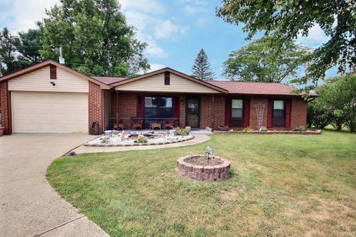 134 Bade St, New Haven, IN, 46774-1114 | Card Image