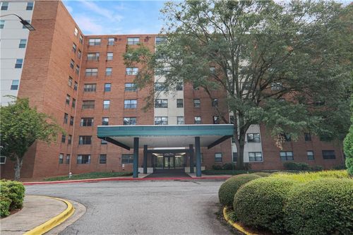 apt-611-2965 Pharr Court South Nw, Atlanta, GA, 30305-2140 | Card Image