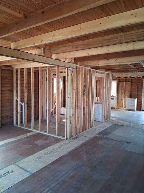 208 E 4th St, Coleman, TX, 76834-5904 | Card Image