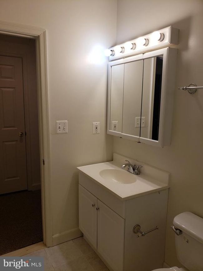 9426 Silver Meteor Ct, Townhouse with 3 bedrooms, 4 bathrooms and null parking in MANASSAS PARK VA | Image 51
