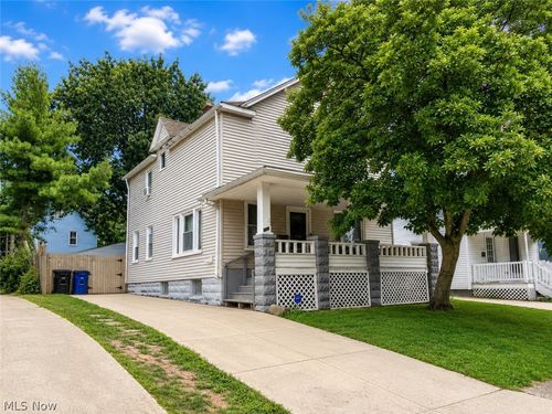 3301 Searsdale Ave, Cleveland, OH, 44109-4089 | Card Image