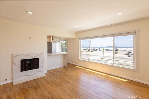 3-5267 E Ocean Blvd, Long Beach, CA, 90803-3386 | Card Image
