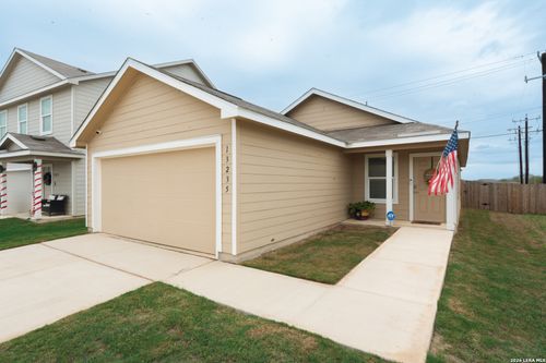 13235 Faxon Pass, San Antonio, TX, 78221-4497 | Card Image