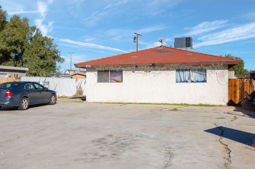 336 W Wilson Ave, Ridgecrest, CA, 93555-4775 | Card Image