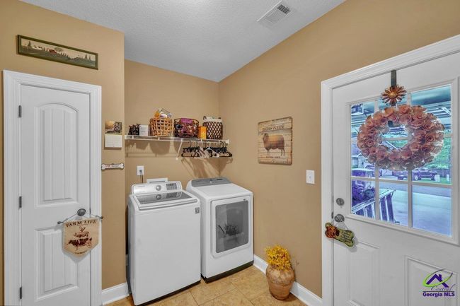 404 Hunts Landing Dr, House other with 3 bedrooms, 2 bathrooms and null parking in Kathleen GA | Image 14
