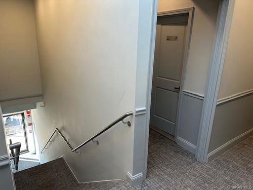 ste-4-2 Park Pl, Bronxville, NY, 10708-4132 | Card Image