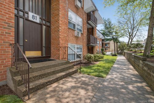 apt-a-81 Kearsing Pkwy, Monsey, NY, 10952-7235 | Card Image