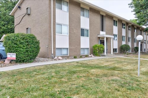 apt-2-4200 62nd St, Urbandale, IA, 50322-2852 | Card Image
