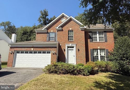 6002 Crest Park Dr, RIVERDALE, MD, 20737-3525 | Card Image