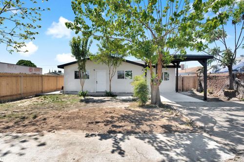 12559 W E, Biola, CA, 93606 | Card Image