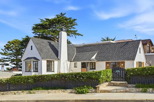 115 1st St, Pacific Grove, CA, 93950-3029 | Card Image