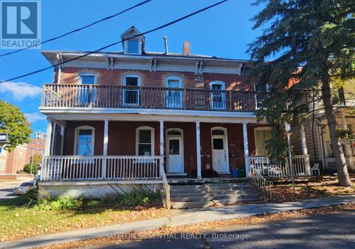 109-111 Orchard St, Brockville, ON, K6V2J9 | Card Image
