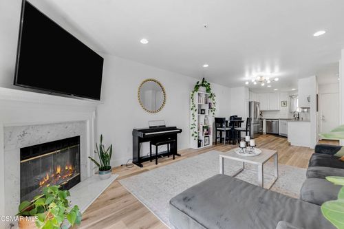 210-2713 Antonio Dr, CAMARILLO, CA, 93010 | Card Image