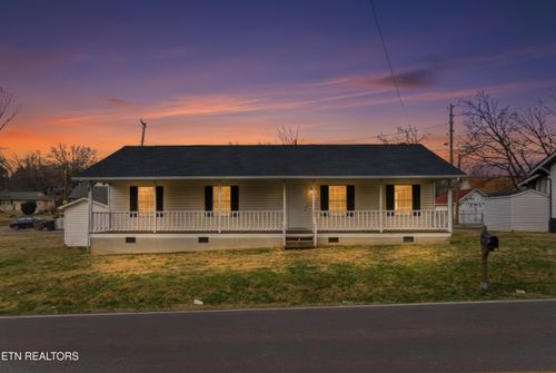 2511 Cedar Lane, Knoxville, TN, 37918 | Card Image