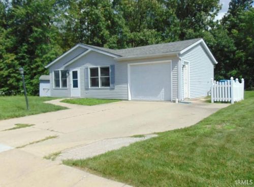 12930 Indiana St, Grabill, IN, 46741-9404 | Card Image