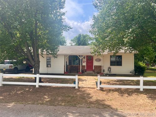 304 Logan, Wister, OK, 74966 | Card Image