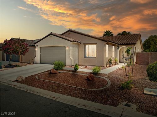 5520 Carrara Pointe St, Pahrump, NV, 89061-7062 | Card Image