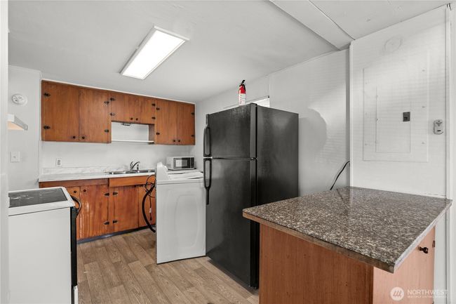 4222 S Spencer St, House other with 1 bedrooms, 1 bathrooms and 2 parking in Seattle WA | Image 5