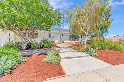 38388 Logan Dr, Fremont, CA, 94536-5931 | Card Image