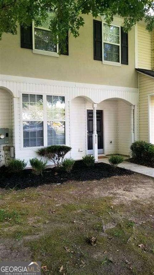 6111 Camden Forrest Dr, Riverdale, GA, 30296-2981 | Card Image