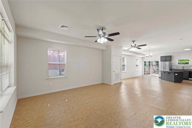271 W Fairview St, House other with 4 bedrooms, 3 bathrooms and null parking in BETHLEHEM PA | Image 8
