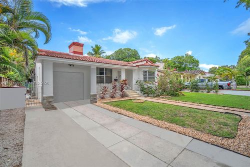801 Sw 24th Rd, Miami, FL, 33129-1956 | Card Image