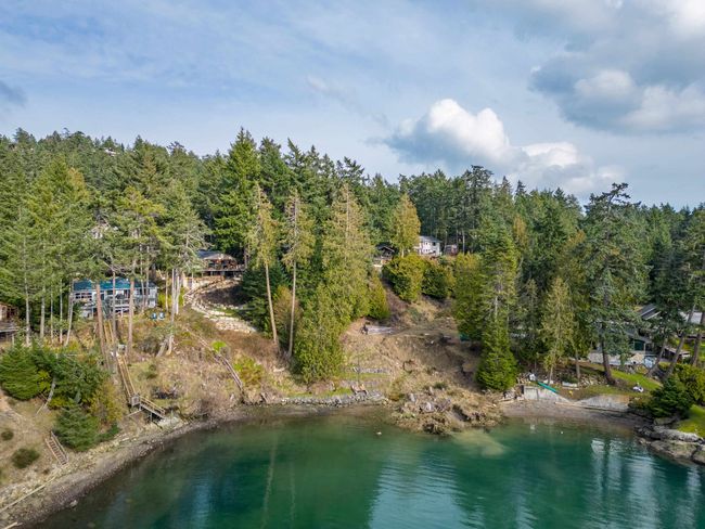 2779 Schooner Way, House other with 3 bedrooms, 1 bathrooms and 3 parking in Pender Island BC | Image 5