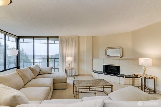 APT-701 - 1910 Evergreen Park Dr Sw, Condo with 2 bedrooms, 2 bathrooms and 1 parking in Olympia WA | Image 5