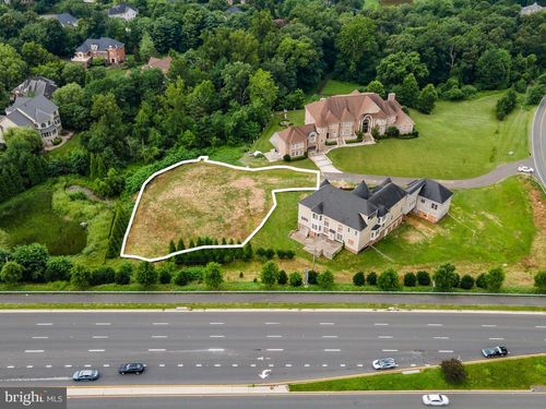 11703 Sugarland Rd, Herndon, VA, 20170-2303 | Card Image