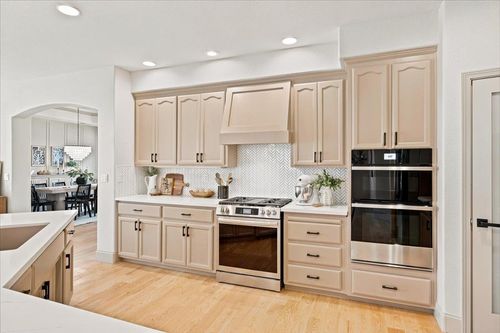 2861 Osborne Rd, Cameron Park, CA, 95682-9048 | Card Image