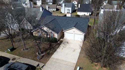 2922 Knoll View Pl, Douglasville, GA, 30135-8606 | Card Image