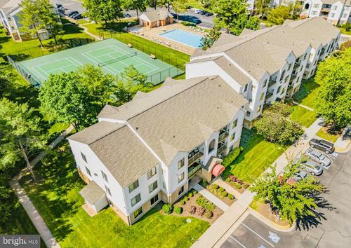 202-8372 Buttress Ln, MANASSAS, VA, 20110-7078 | Card Image