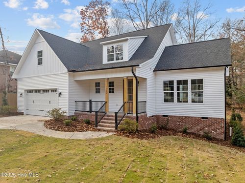 1165 Burning Tree Rd, Pinehurst, NC, 28374-9274 | Card Image