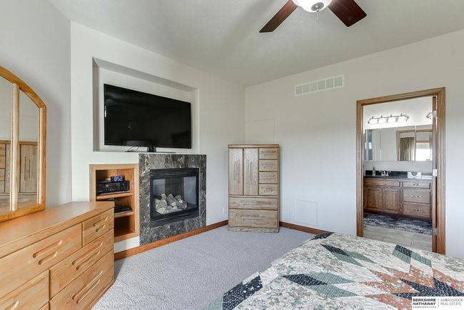 7881 Wisteria Way, House other with 5 bedrooms, 3 bathrooms and 3 parking in Fort Calhoun NE | Image 34