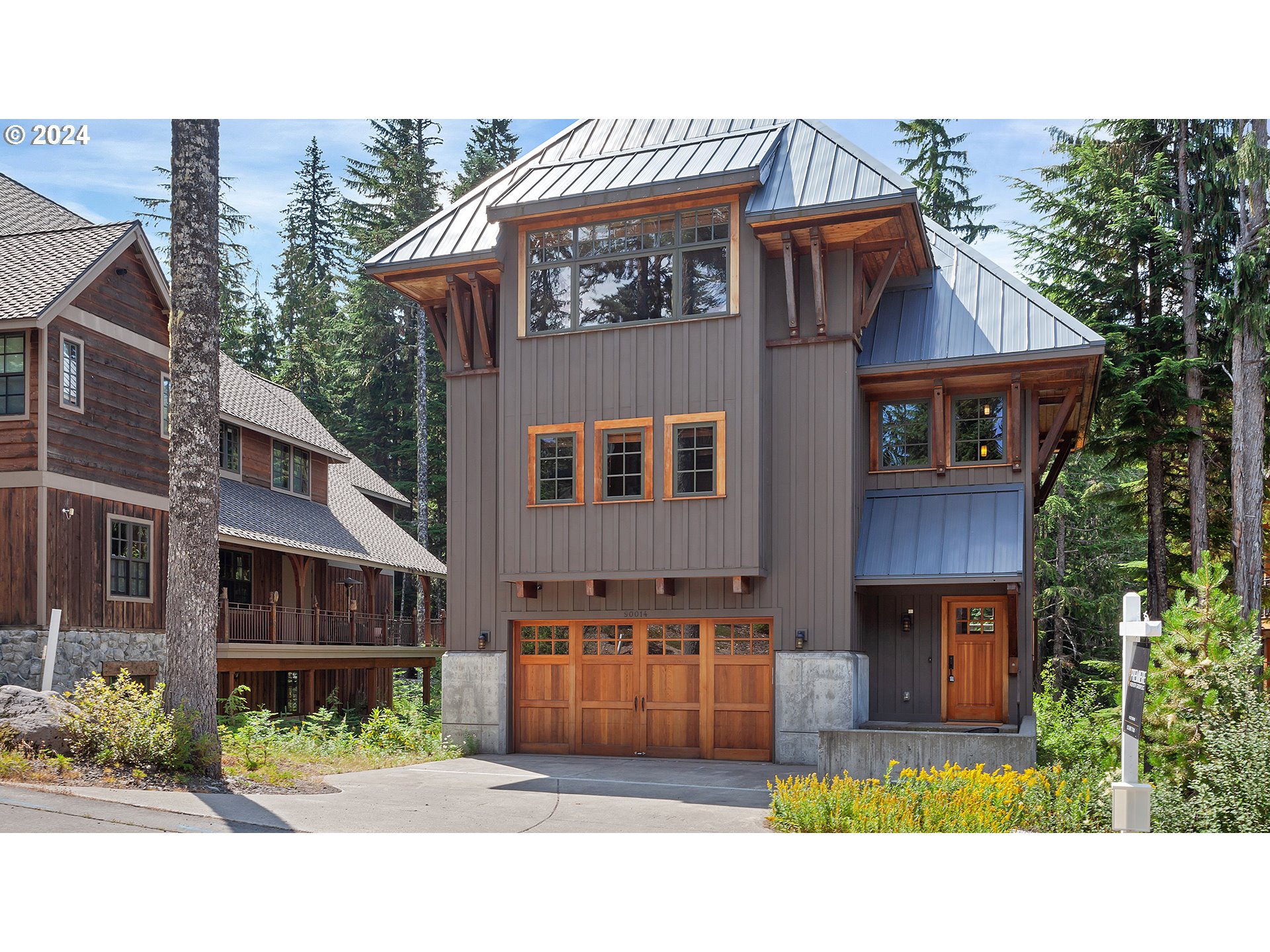 Morrison Ln, Government Camp, OR 97028
