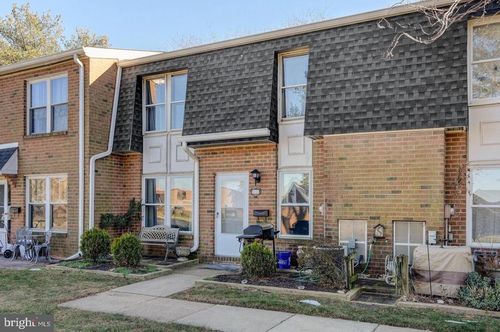 1013 Harbour Dr, PALMYRA, NJ, 08065-1201 | Card Image