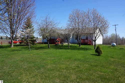 1758 E Manor Rd, Au Gres, MI, 48703-9528 | Card Image