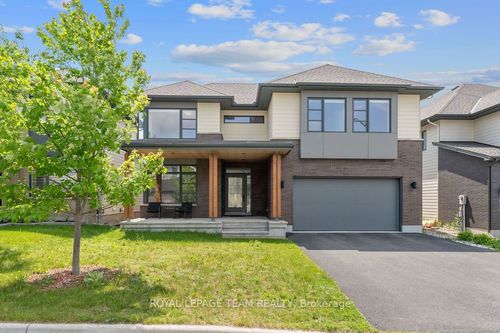 301 Long Acres St, Ottawa, ON, K2M0H1 | Card Image