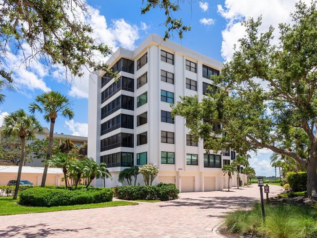 APT-104 - 8701 Midnight Pass Rd, Condo with 2 bedrooms, 2 bathrooms and null parking in SARASOTA FL | Image 46