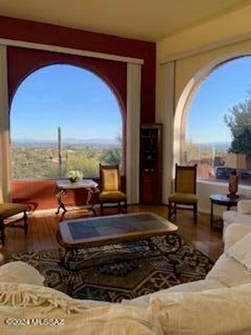 6850 N Table Mountain Road, Tucson, AZ, 85718 | Card Image