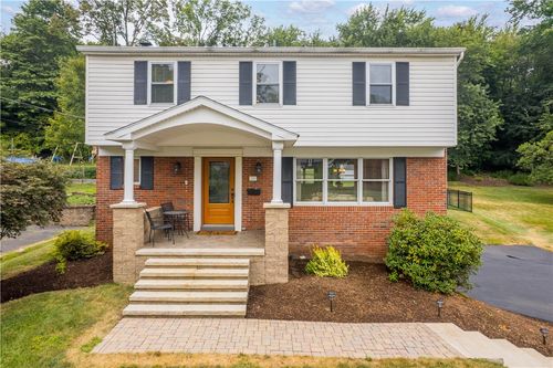 515 Demmler Dr, Pittsburgh, PA, 15237-5608 | Card Image
